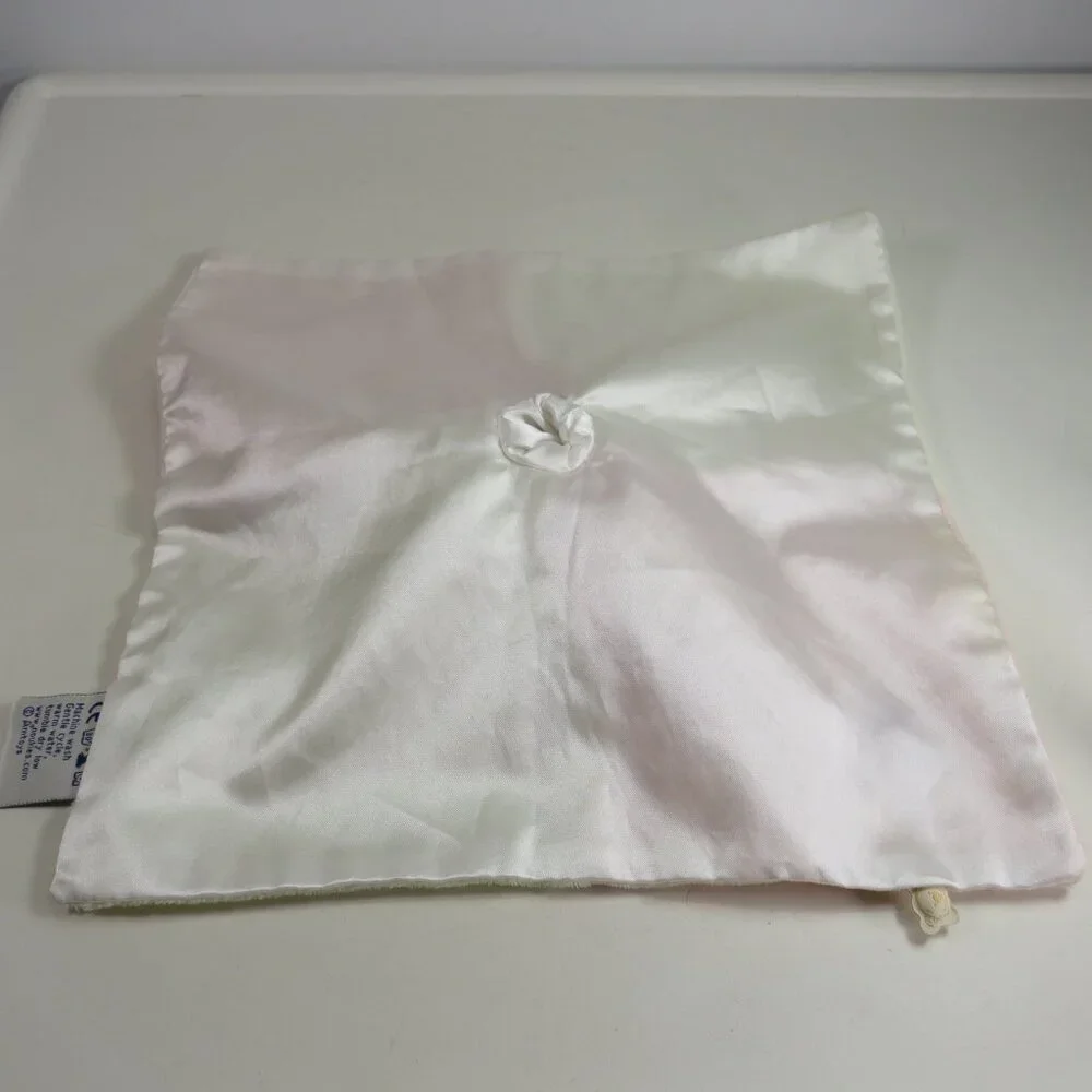 Noukies cow blankie